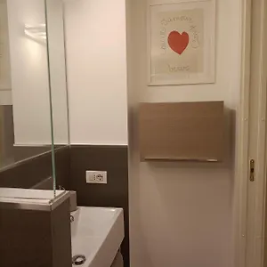 Be My Guest In Citta' Alta Charme&relax Apartment Bergamo