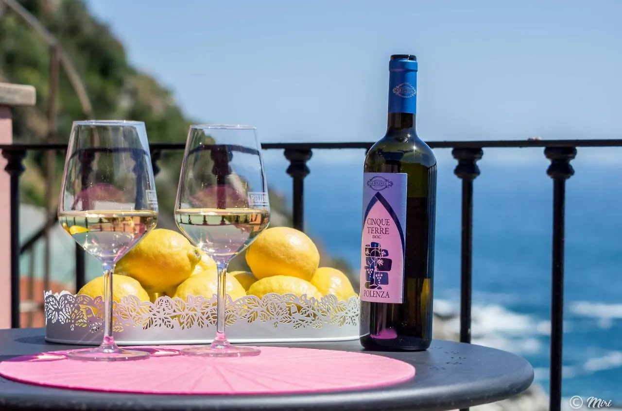 Refilea Sea View Tower Villa Vernazza Apartment